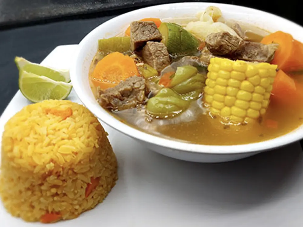 Caldo de Res