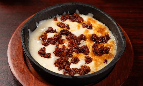 Queso Flameado